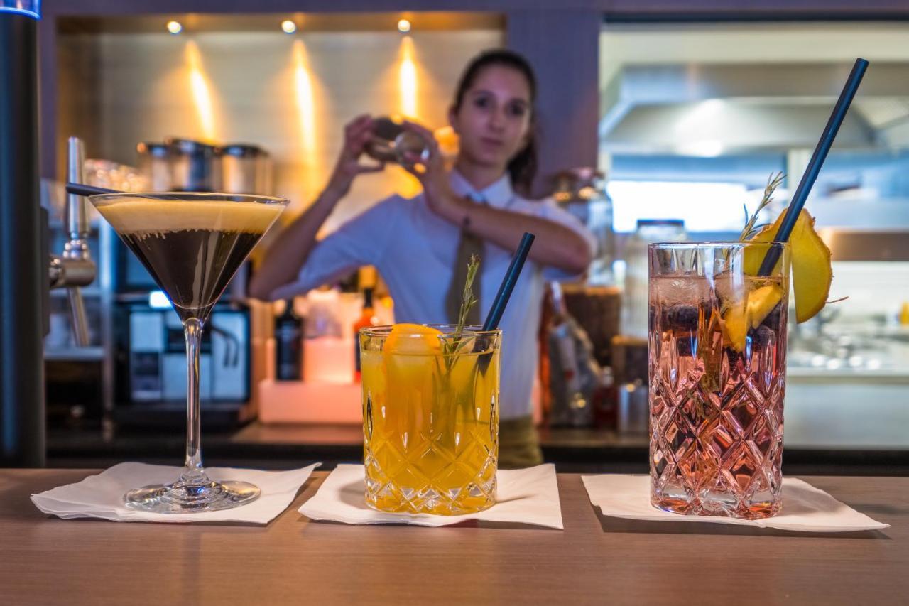 Vier Studios & Restaurant Längenfeld Zewnętrze zdjęcie
