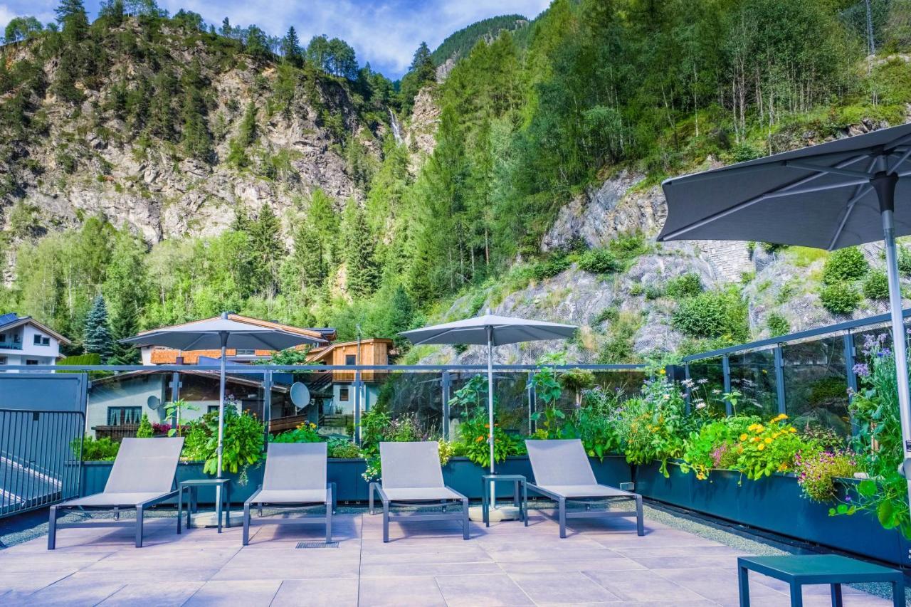 Vier Studios & Restaurant Längenfeld Zewnętrze zdjęcie