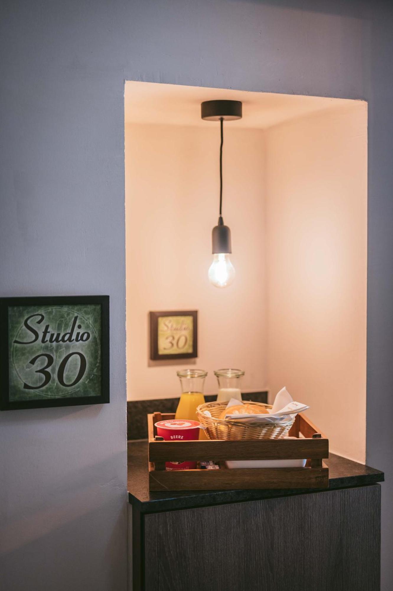 Vier Studios & Restaurant Längenfeld Zewnętrze zdjęcie